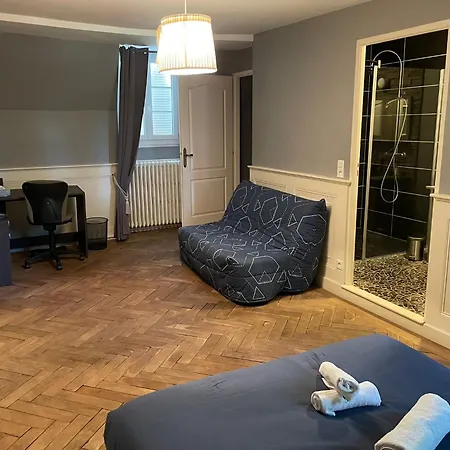 Chambres D'Hotes De La Riviere Le Mans Circuit 24H Vendégház 3*