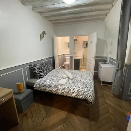 D'hotes A Louer Le Mans Circuit 24h Penzion