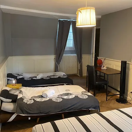 D'hotes De La Riviere Le Mans Circuit 24h
